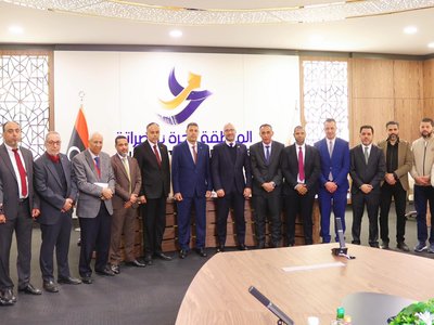 اجتماع رفيع المستوى بمصراتة لمتابعة تنفيذ مشروع السدادة الشمسي بقدرة 500 ميجاوات